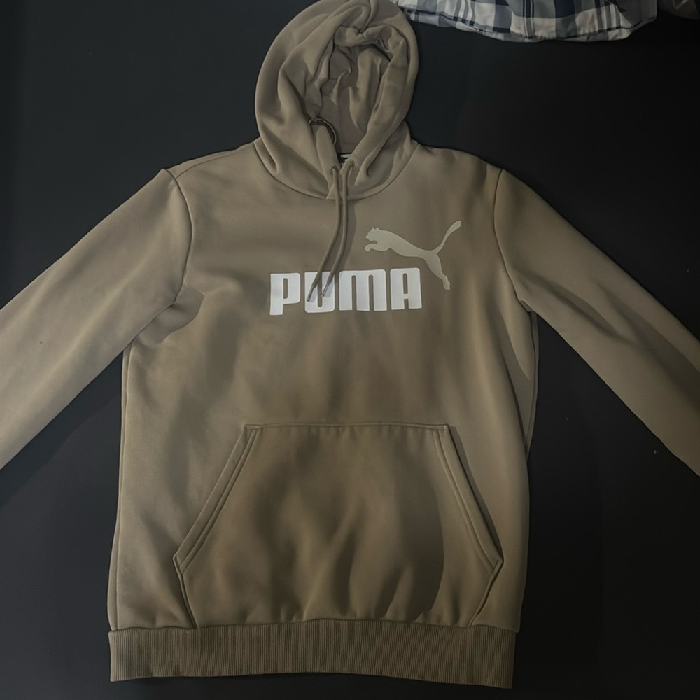 PUMA SWEATER SIZE S